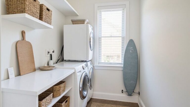 maximizing small laundry space